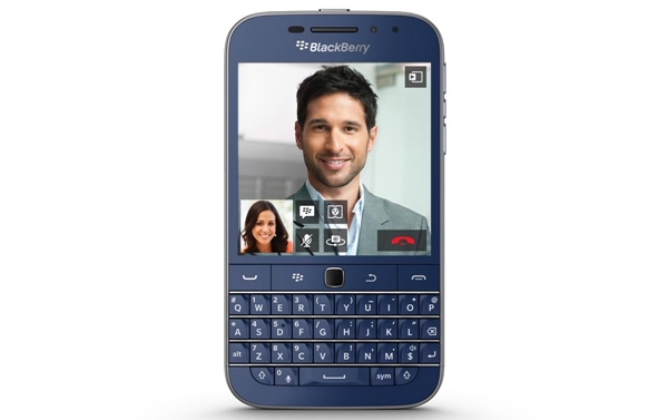 BlackBerry Classic : la déclinaison bleue est disponible