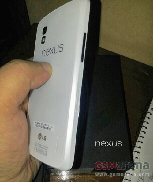 Photos en fuite du Google Nexus 4 blanc