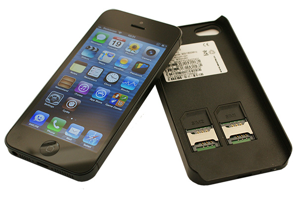 SIMore TripleBlue Case-5 : une coque triple SIM pour l'iPhone 5