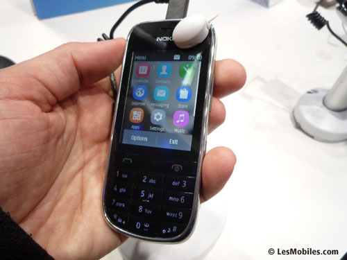 Nokia Asha 203