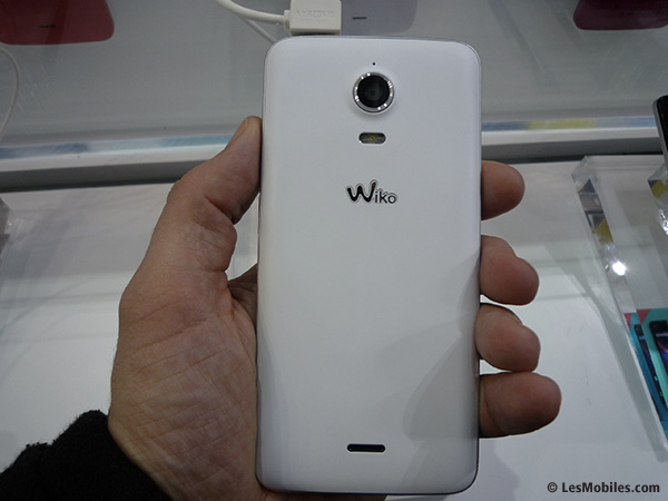 Wiko Wax : dos du smartphone