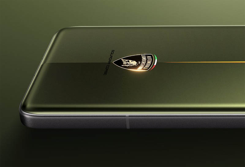 Xiaomi Redmi K70 Ultra Automobili Lamborghini Squadra Corse Edition